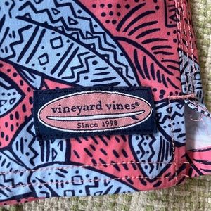 Boys Vineyard Vines size M (12-14) swim trunks. Excellent condition.